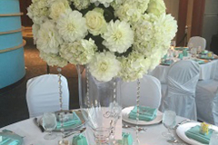 White-Tall-Centerpieces-with-Crystals-at-Bell-Harbor-Resized